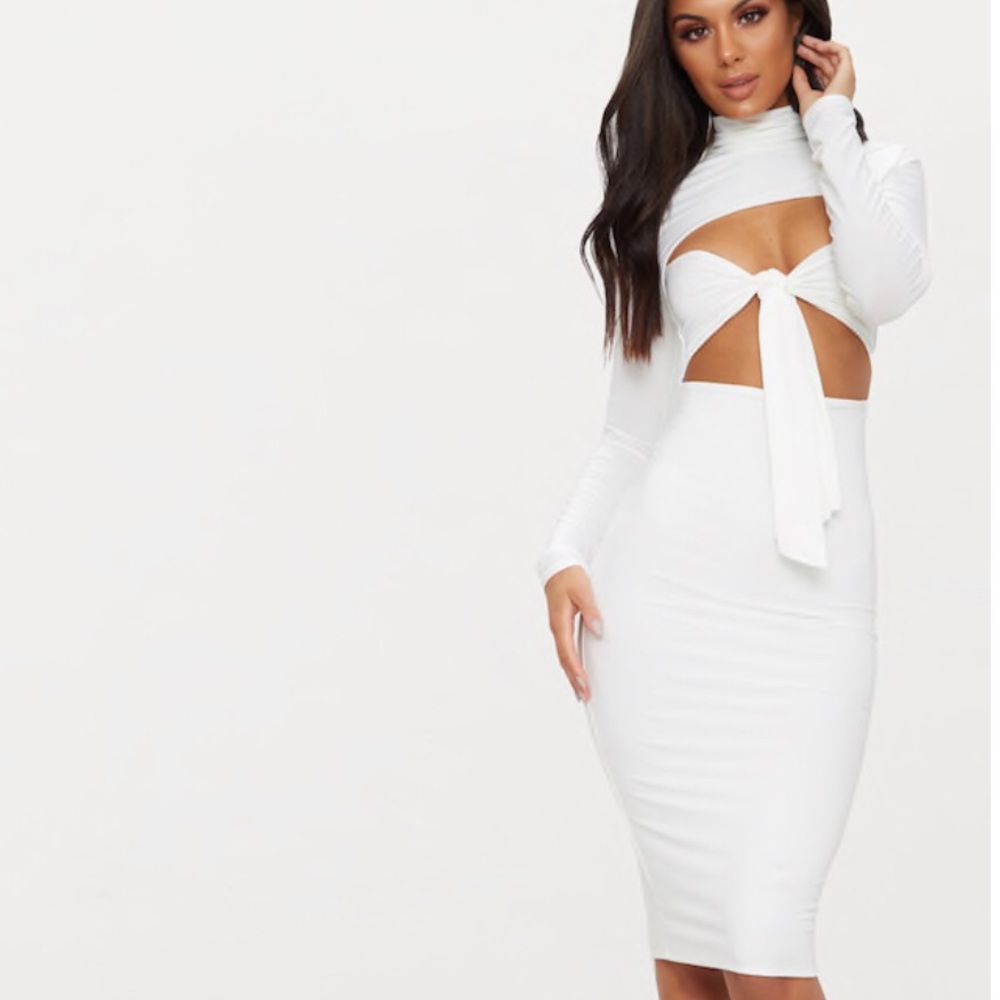 ✨All white dress✨